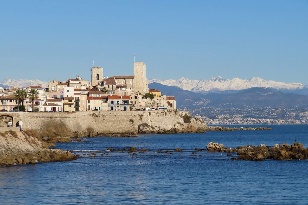 investir dans l'immobilier à Antibes